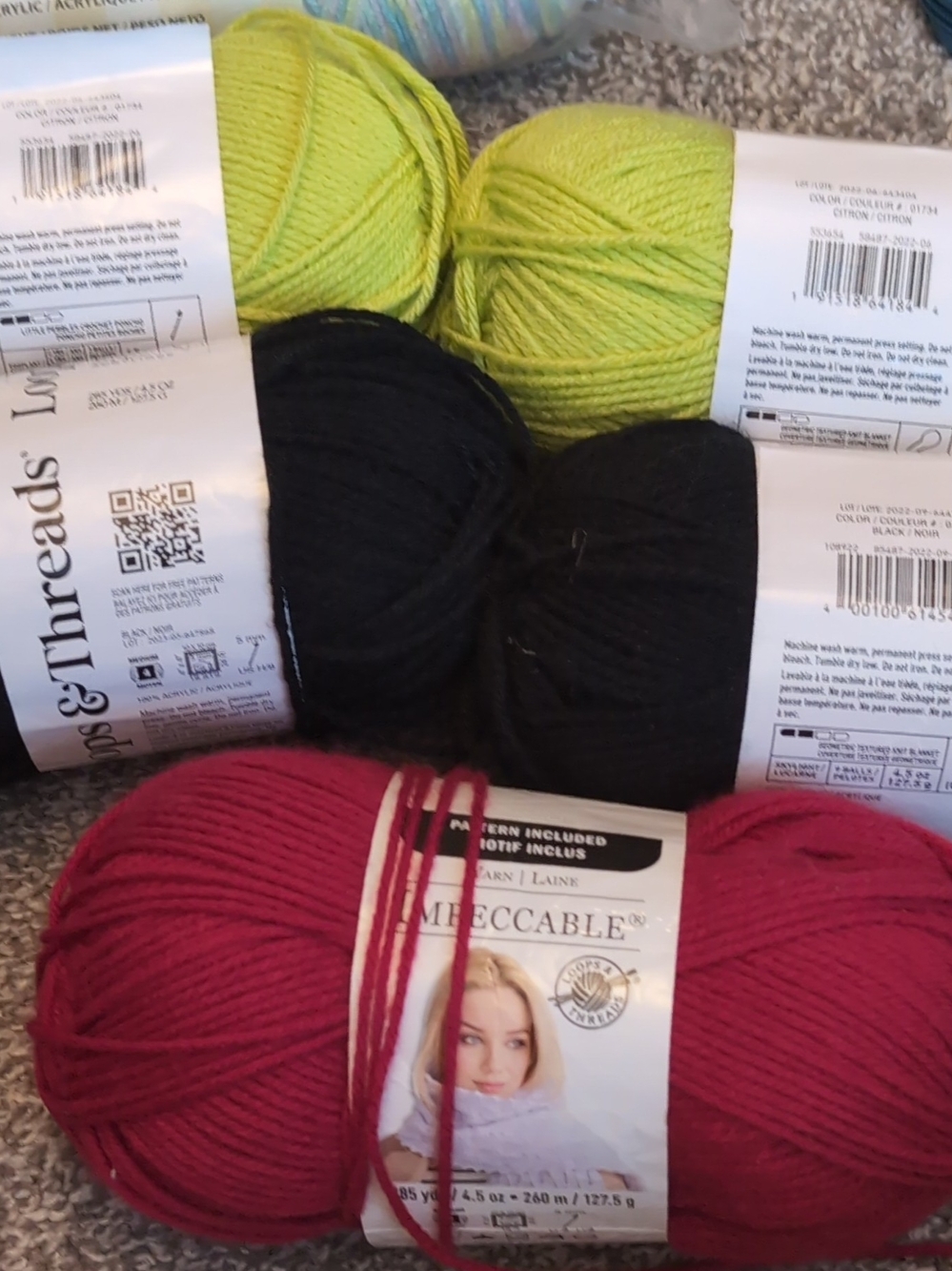 5 Pack Loops & Threads Acrylic Worsted 4 Mixed Yarn Lot